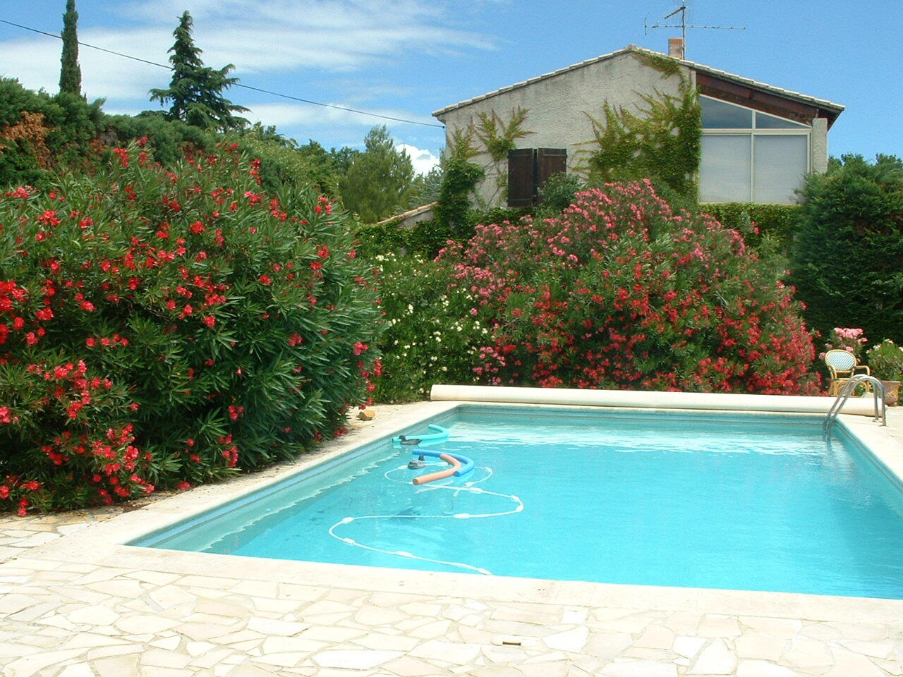 Colocatie Morières-lès-Avignon 204114