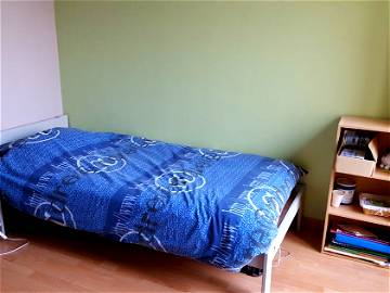 Roomlala | One Bedroom Rental