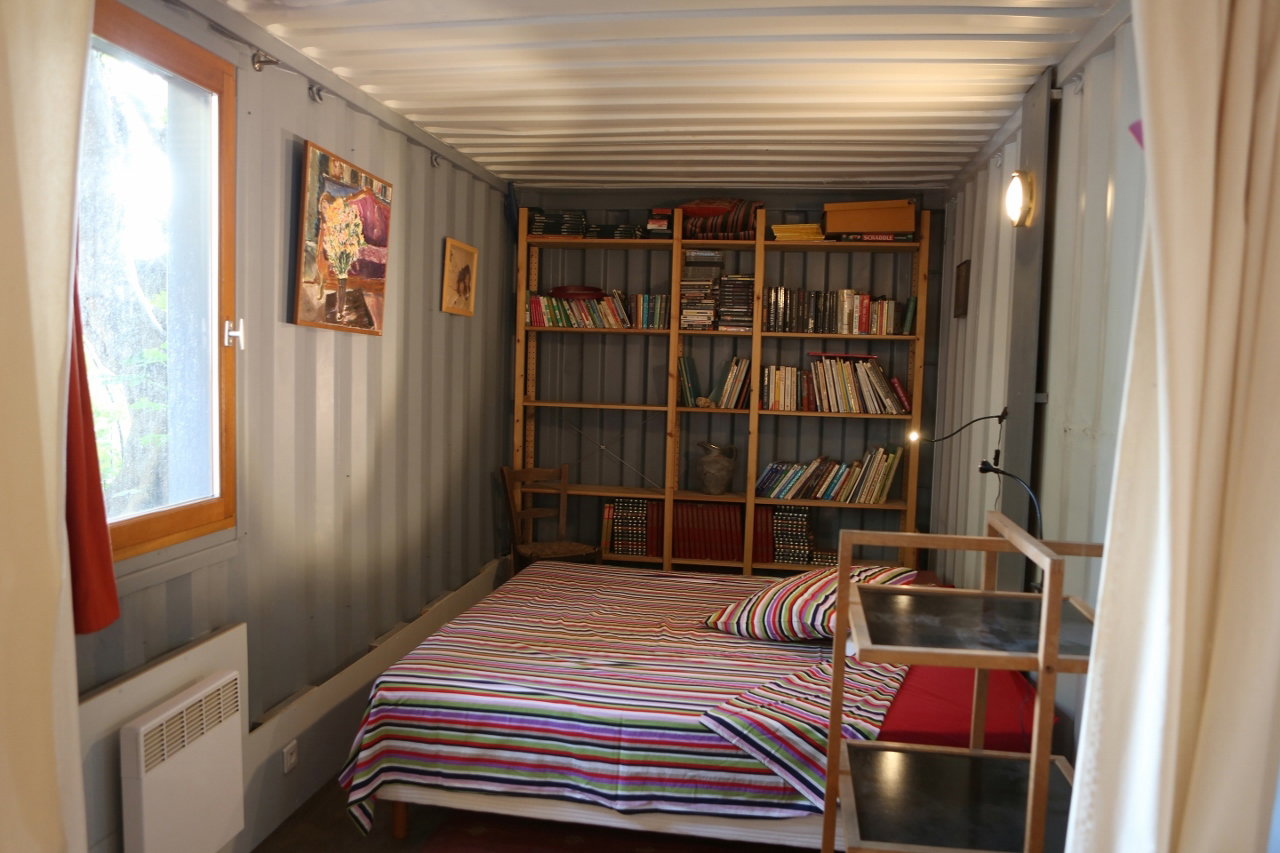 Ganz Haus Marseille 46059