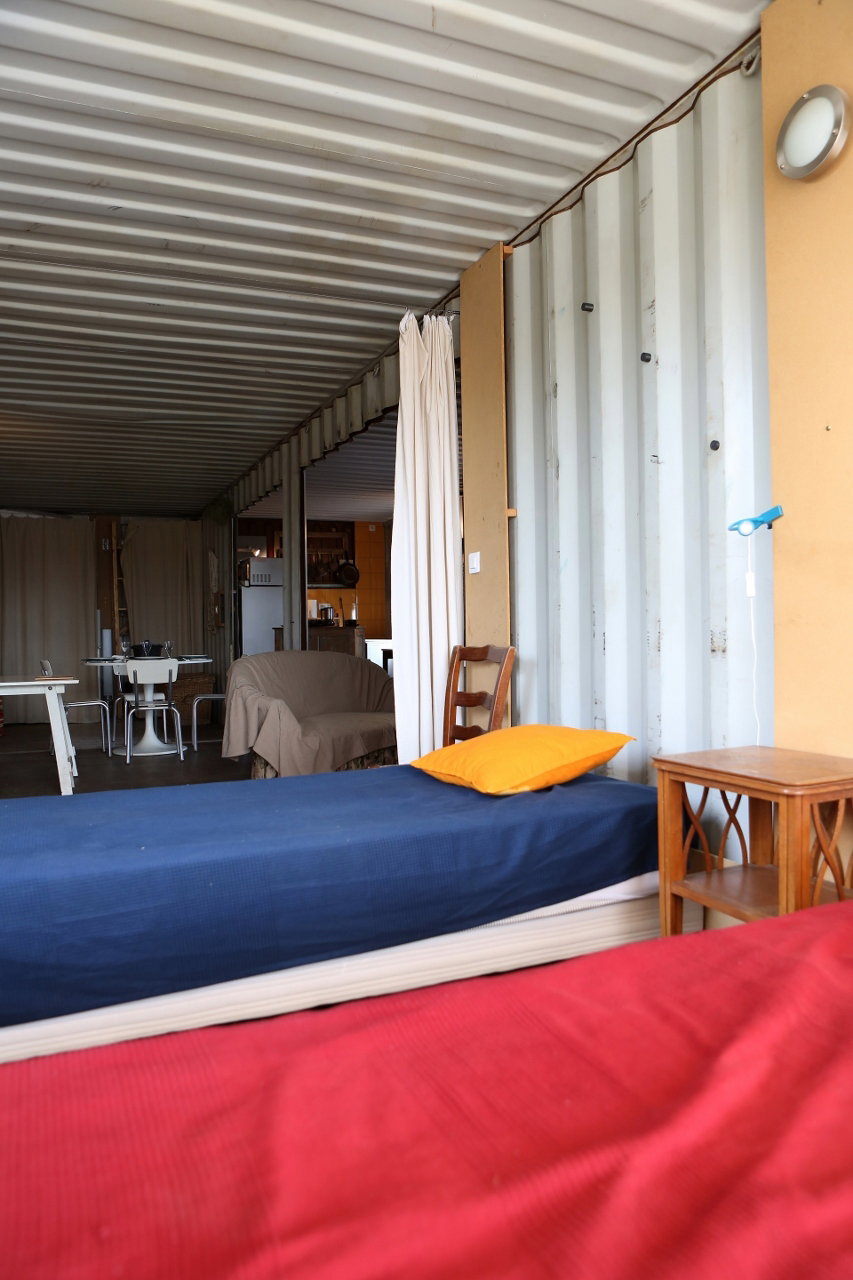 Ganz Haus Marseille 46059