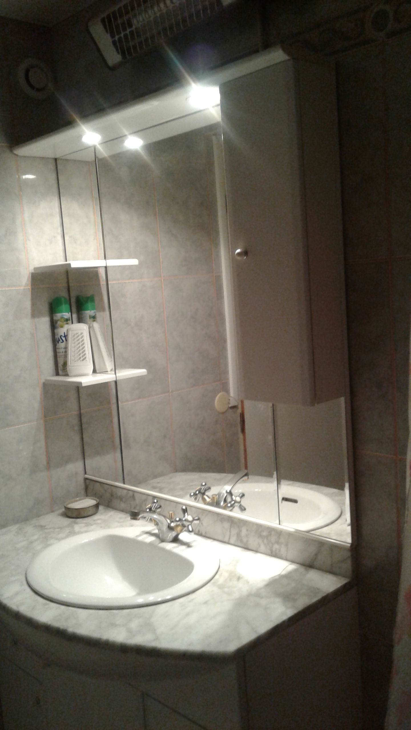 Onofhängeg Studio Gilly-sur-Isère 130041