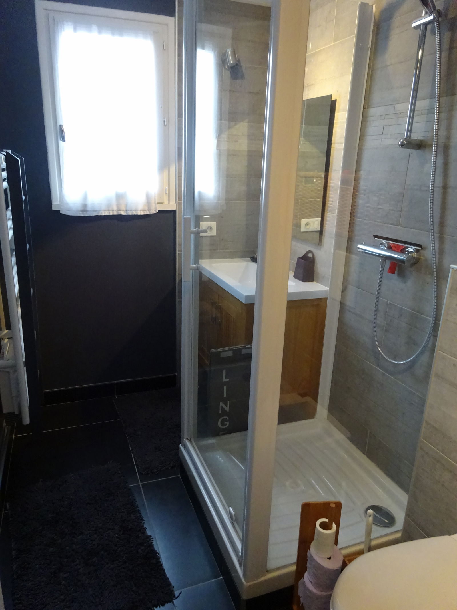 Onofhängeg Studio Volvic 74219