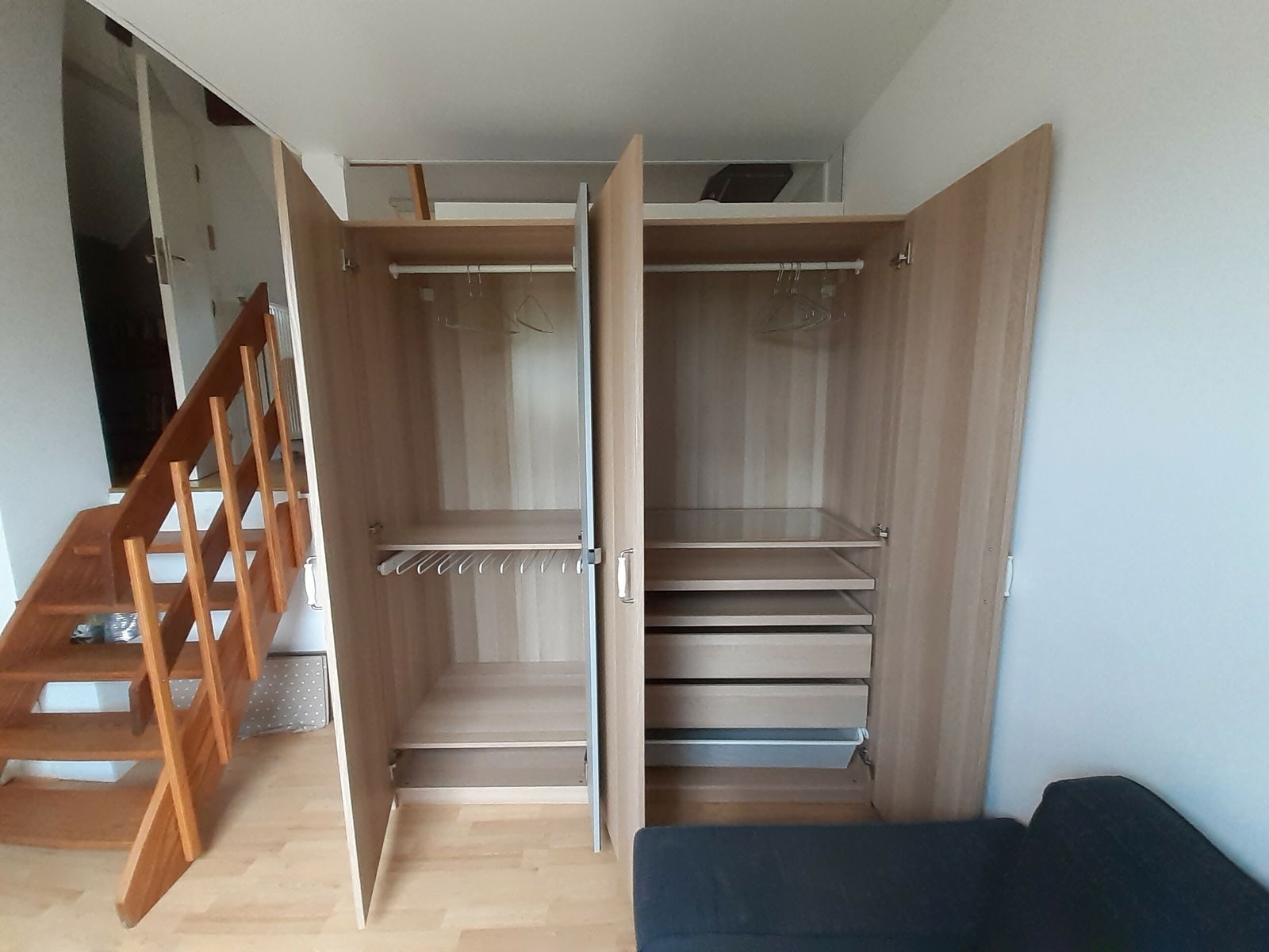 Itsenäinen Studio Sint-Pieters-Leeuw 240783