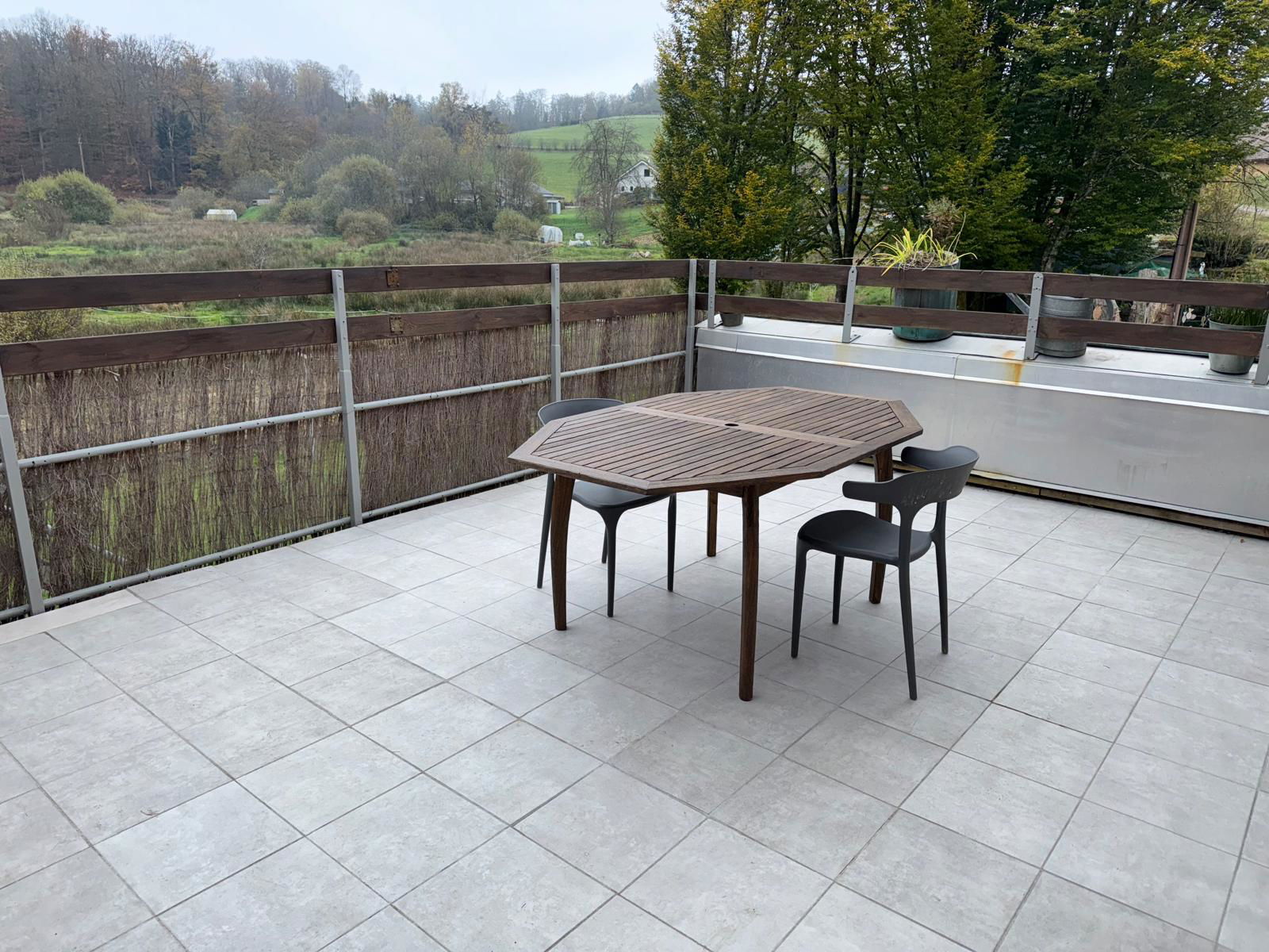 Unabhängiges Studio Saint-Nabord 454988