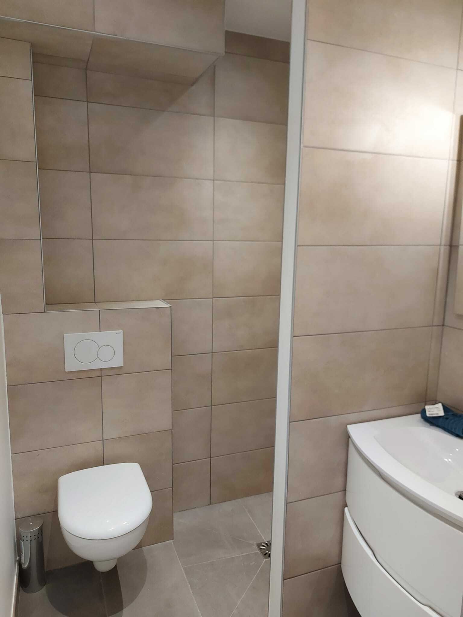 Independent Studio Orsay 253076