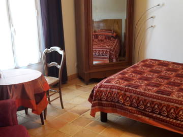 Room For Rent Autrêches 98627