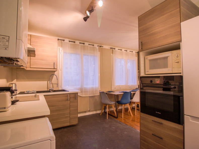 Colocation Oullins 258330-2