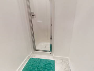 Colocation à louer à Montréal - photo 10 : salle de bain-10