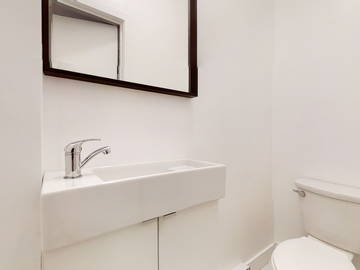 Colocation à louer à Montréal - photo 11 : salle de bain-11