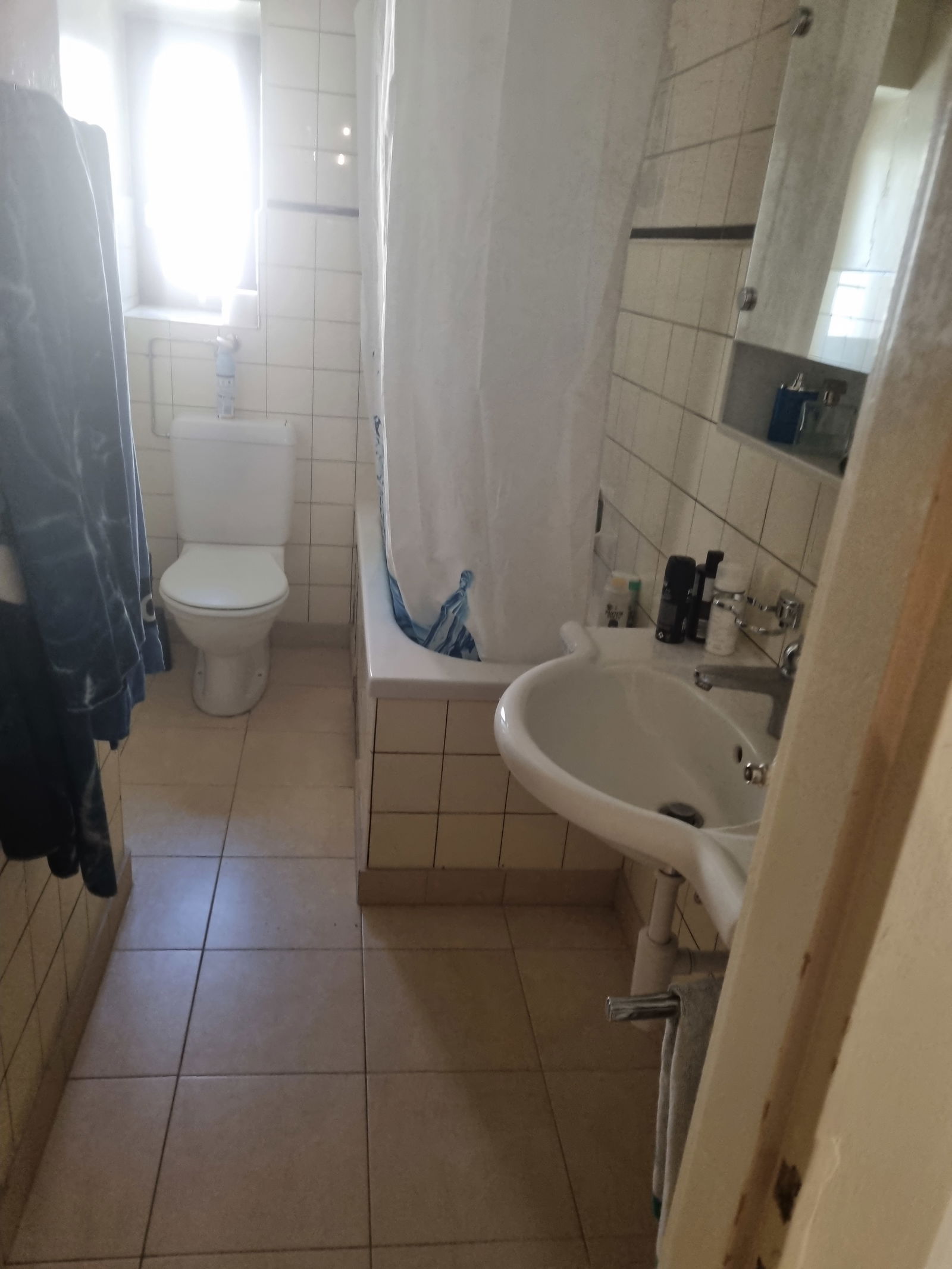 Hospedagem Em Casa De Família Val-de-Travers 585468