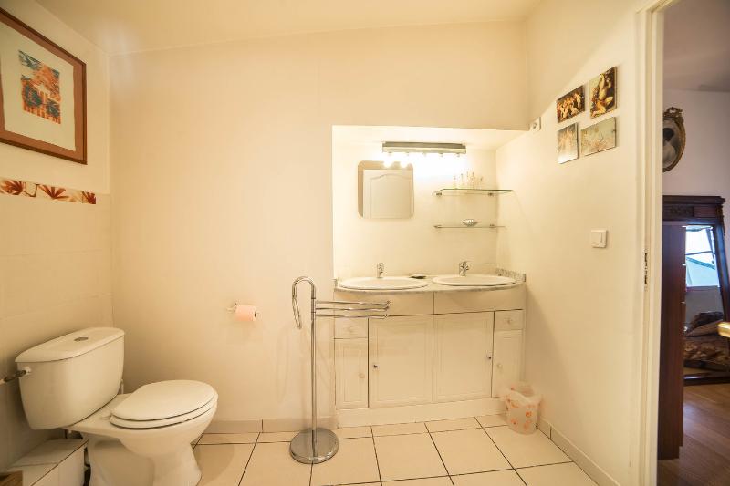 Hospedagem Em Casa De Família Paris 263851