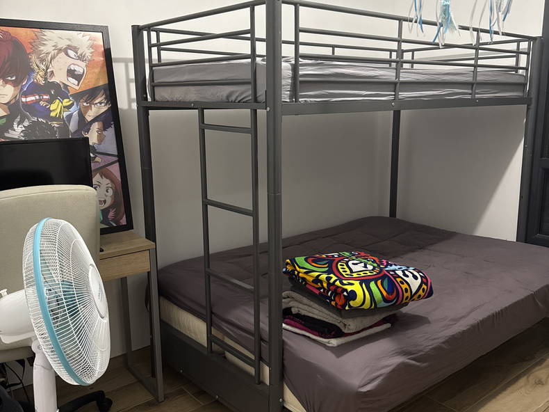 Quedarse En Casa Angers 551645-1