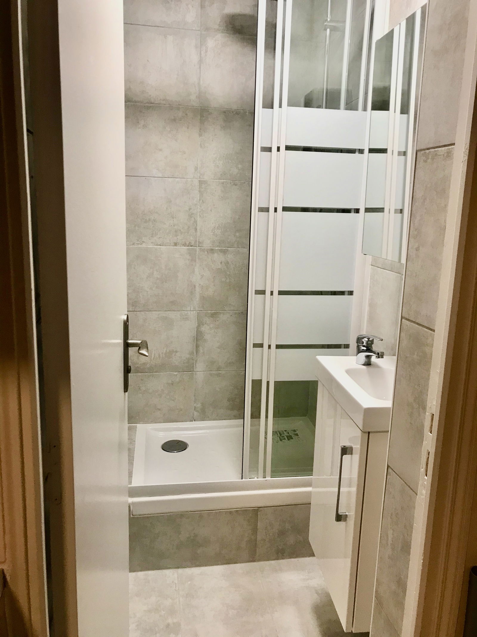 Niezależne Studio Paris 458287