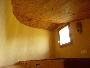 Roomlala | Paz e sossego rodeados pela natureza numa casa ecológica