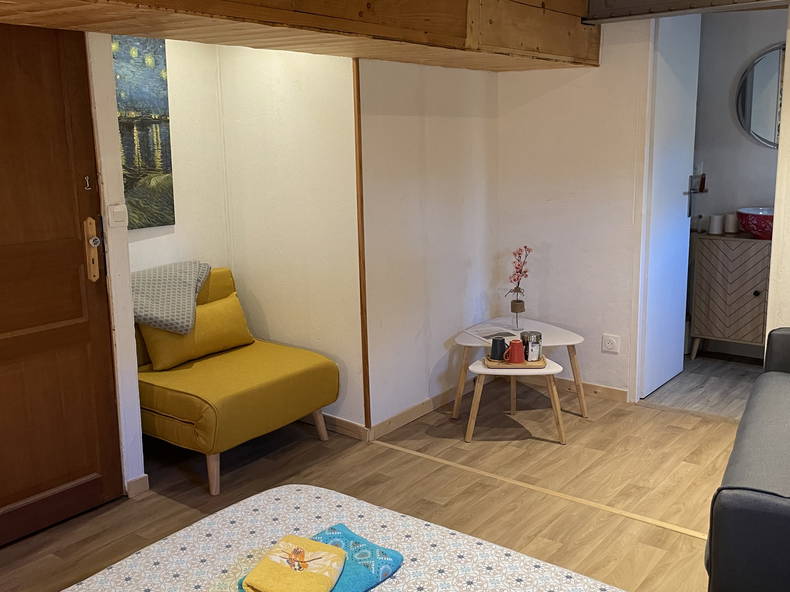 Homestay Arles 258386-4