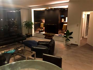 Roomlala | Penthouse De 130m2 Con Terraza Doble Y Vista Panorámica