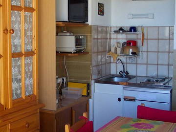 Roomlala | Pequeño Apartamento En Alquiler Junto Al Mar