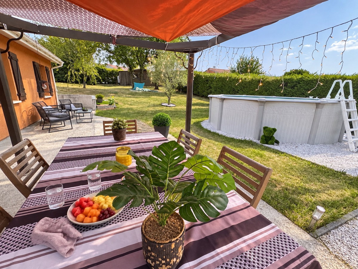 Gedeelde Woning Saint-Savin 676722