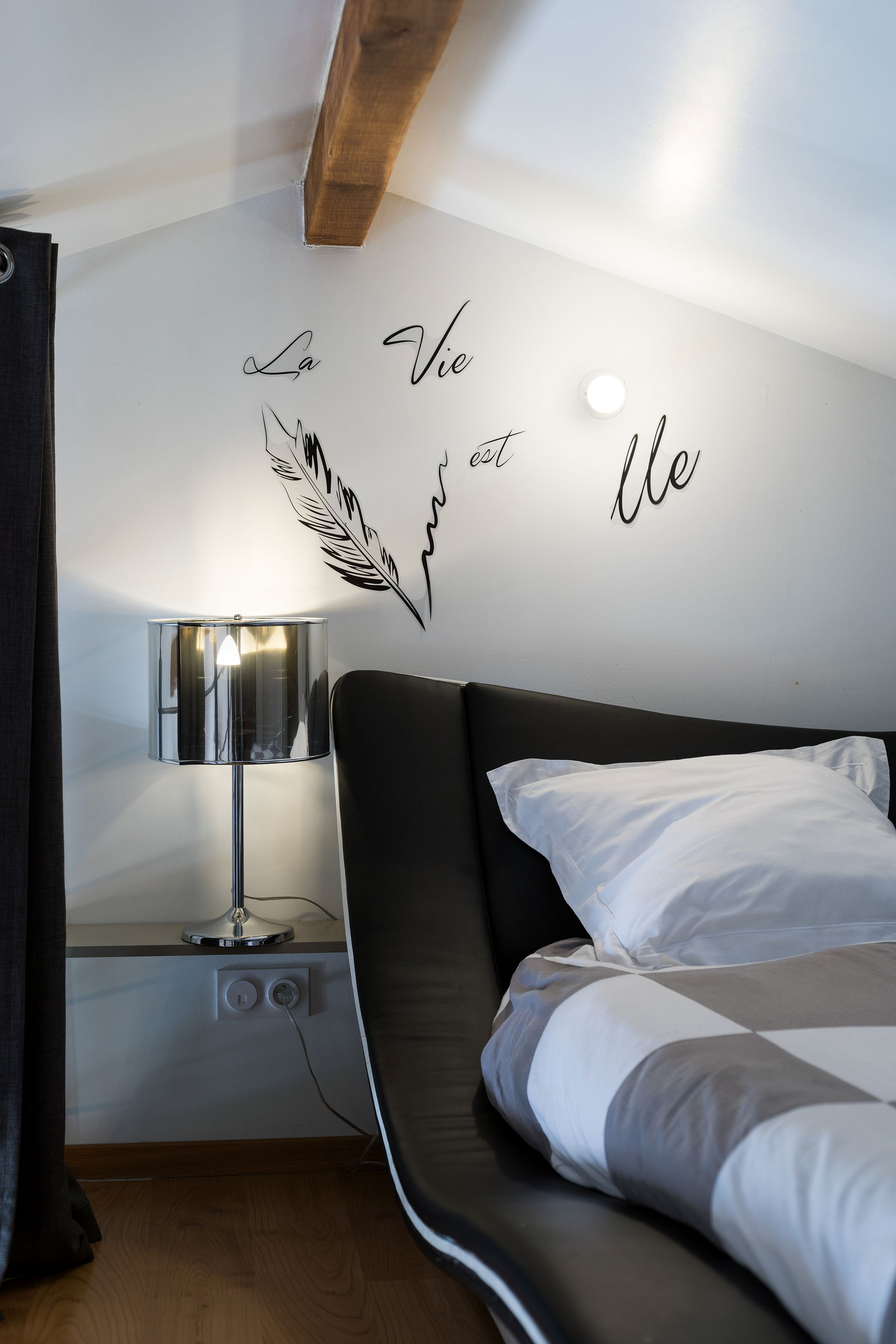 Oberoende Studio Seyresse 209995