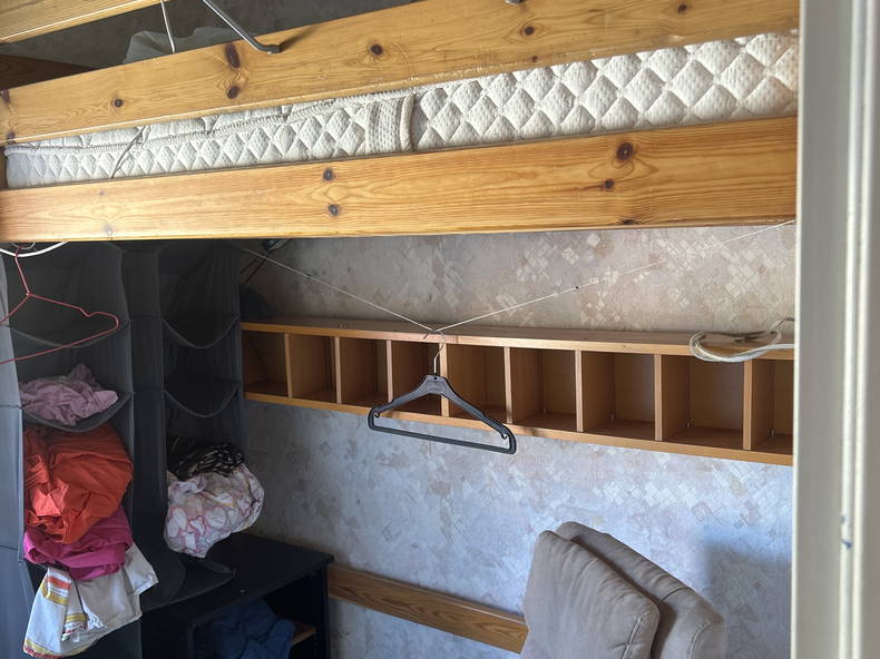 Homestay Meyzieu 560516-2