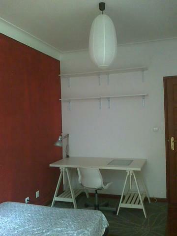 Gastgezin Almada 46551