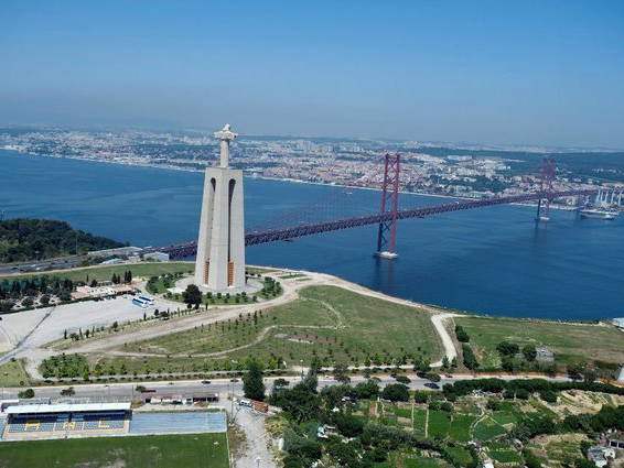 Gastfamilie Almada 46551-5