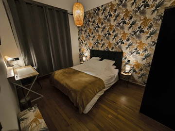 Roomlala | Piękna sypialnia z przylegającą łazienką