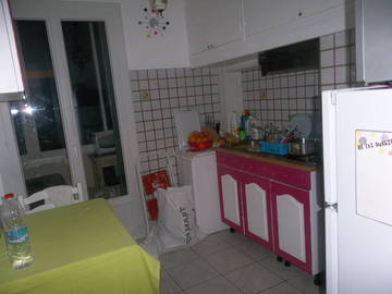 Roomlala | Pięknie odnowione mieszkanie z 2 sypialniami w pobliżu centrum i dworca kolejowego