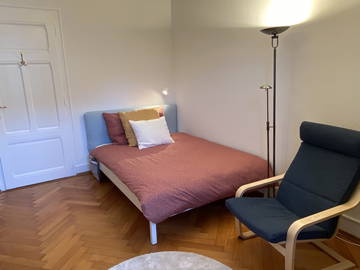 Roomlala | Pięknie umeblowany pokój - Geneva Center (pomiędzy Plainpalais i 