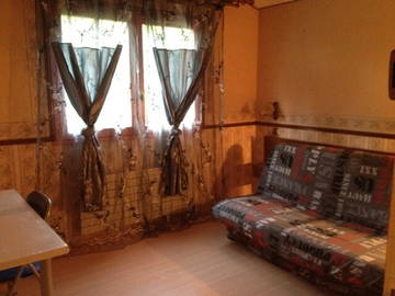 Roomlala | Pięknie umeblowany pokój w Evry