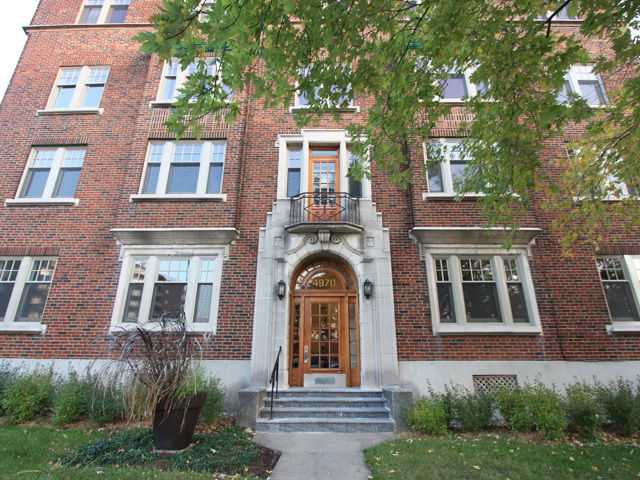 Kolokacja Montréal 46620