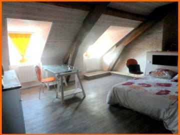 Roomlala | Piękny pokój do wynajęcia - centrum Pau