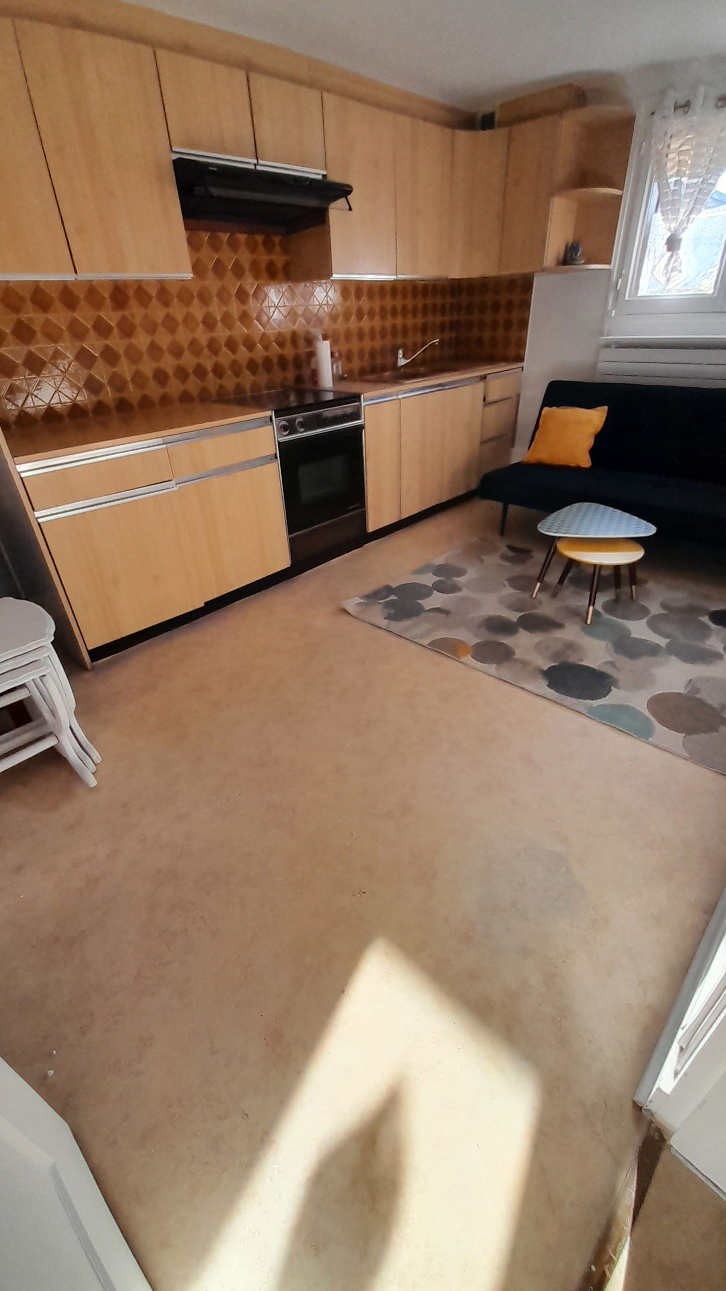 Itsenäinen Studio Chelles 501375