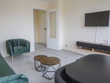 Roomlala | Piso Compartido 4 Dormitorios-residencia Les Fougères