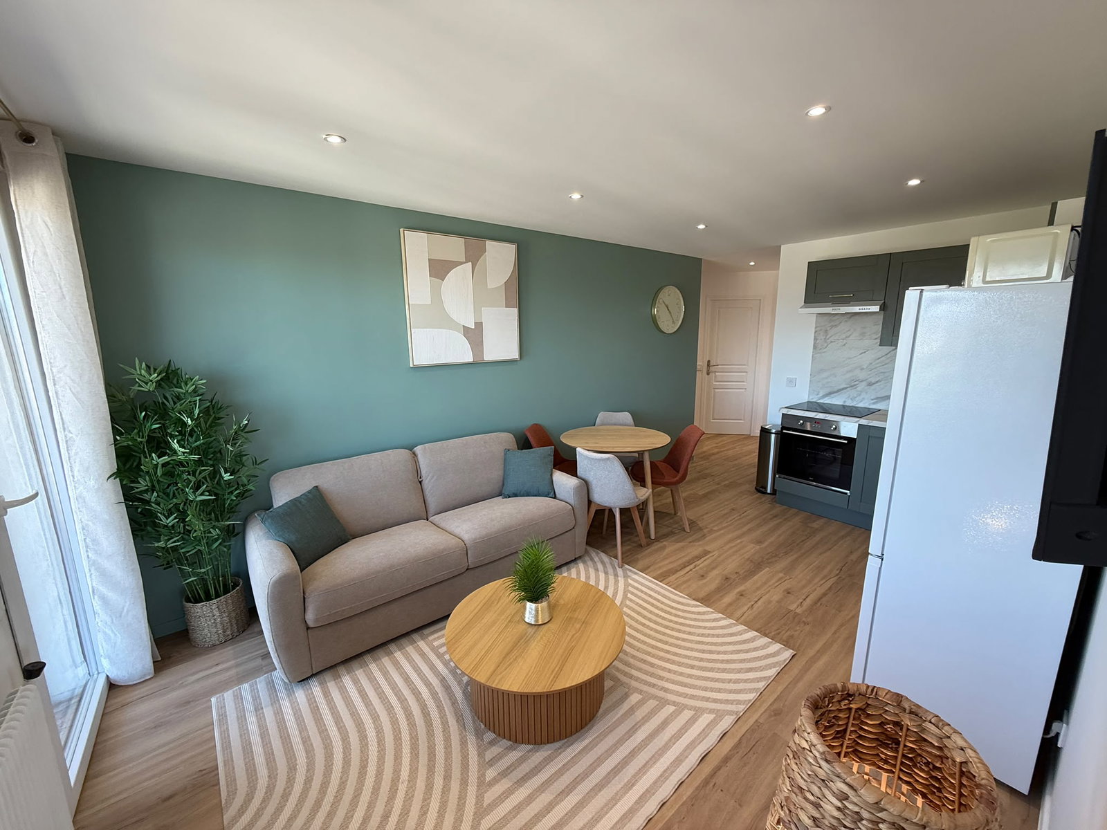 Habitación En Casa Del Anfitrión Ville-la-Grand 669310