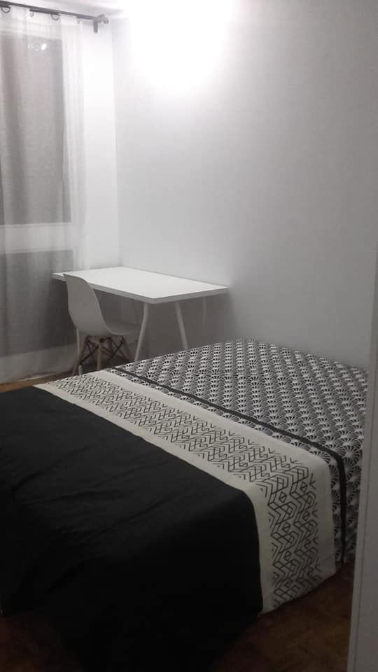 Colocación Corbeil-Essonnes 239099