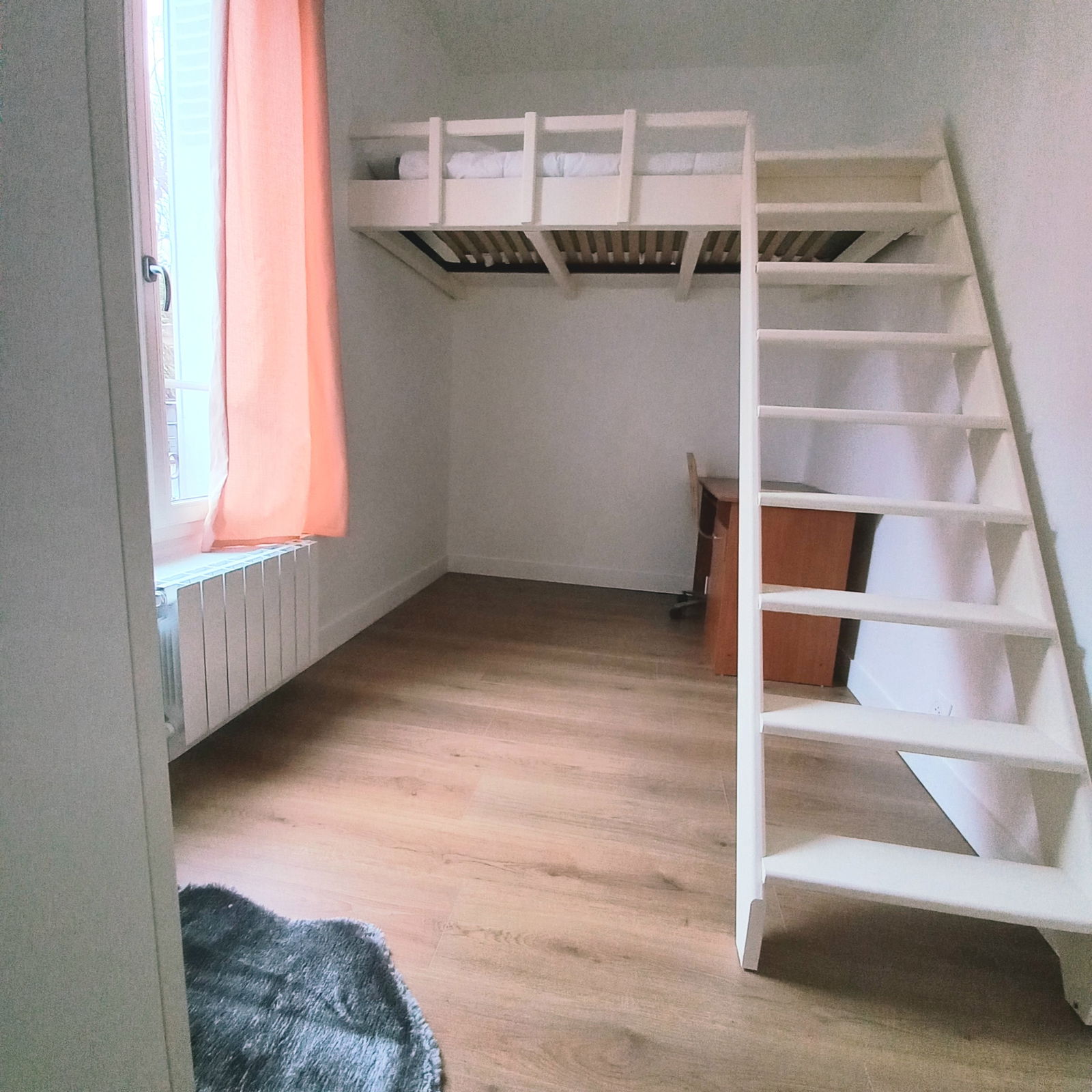 Colocación Pontoise 325751