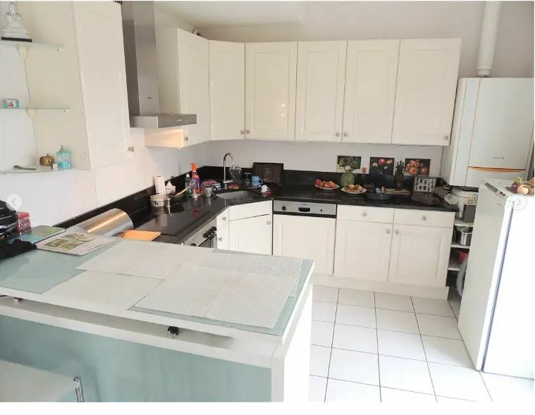 Colocación Ferney-Voltaire 189933