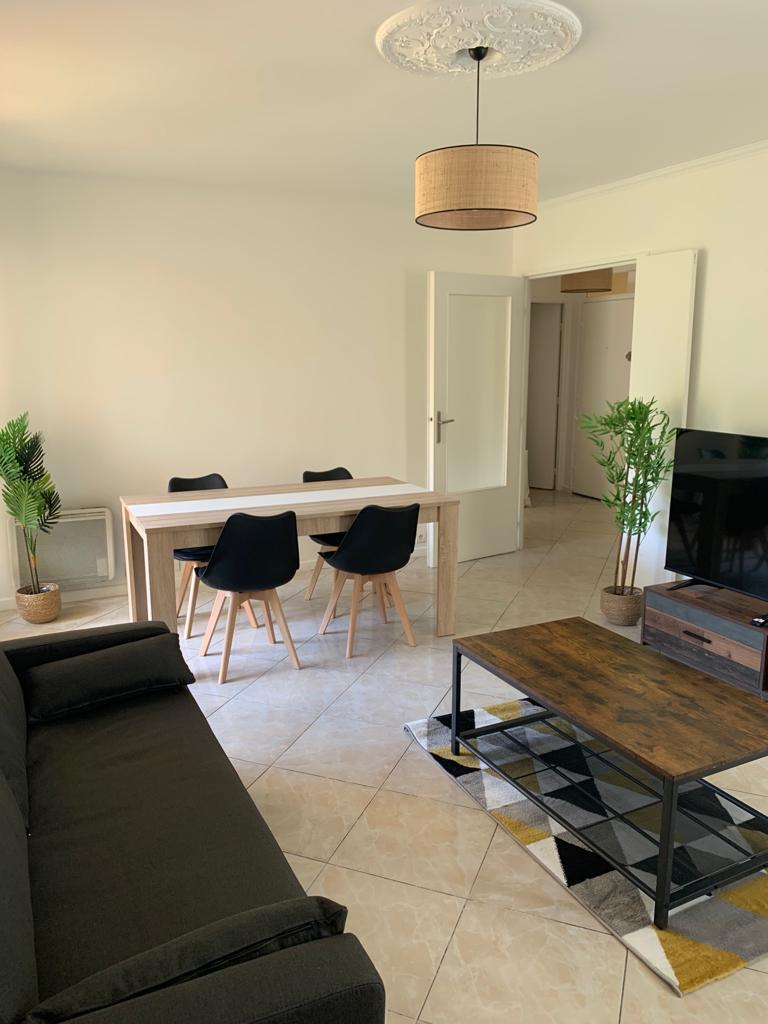 Colocación Noisy-le-Grand 262183