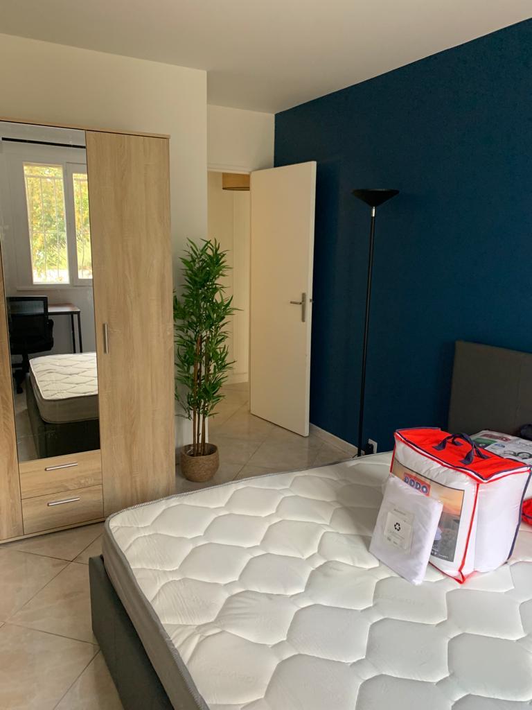 Colocación Noisy-le-Grand 262183