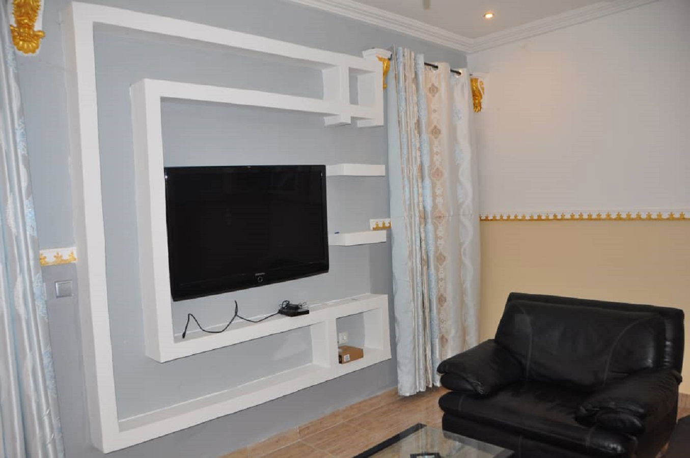 Estudio Independiente Bertoua 262805