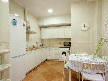 Chambre Chez L'habitant 48008 199631-12