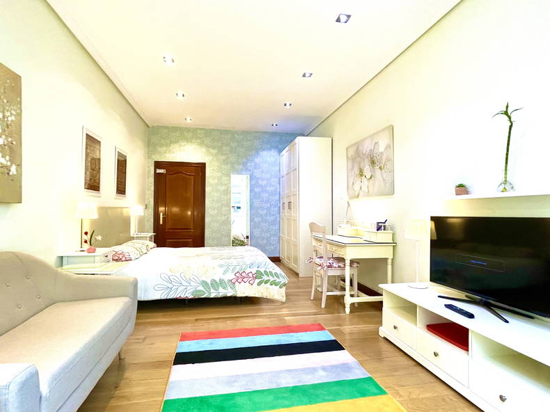 Chambre Chez L'habitant 48008 199632-3