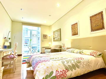 Chambre Chez L'habitant 48008 199632-5