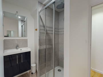 Shared Accommodation Rouen 254643-5