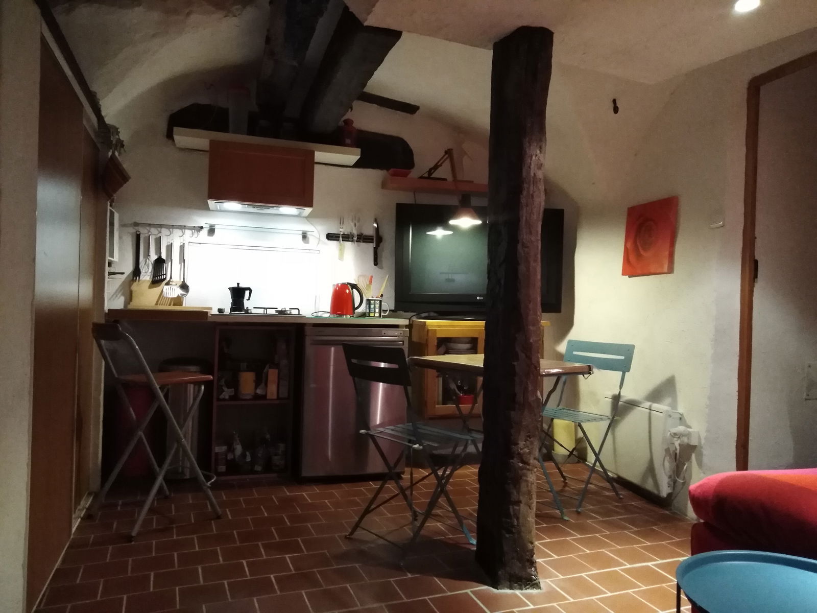 Independent Studio Saint-Martin-de-Pallières 80904