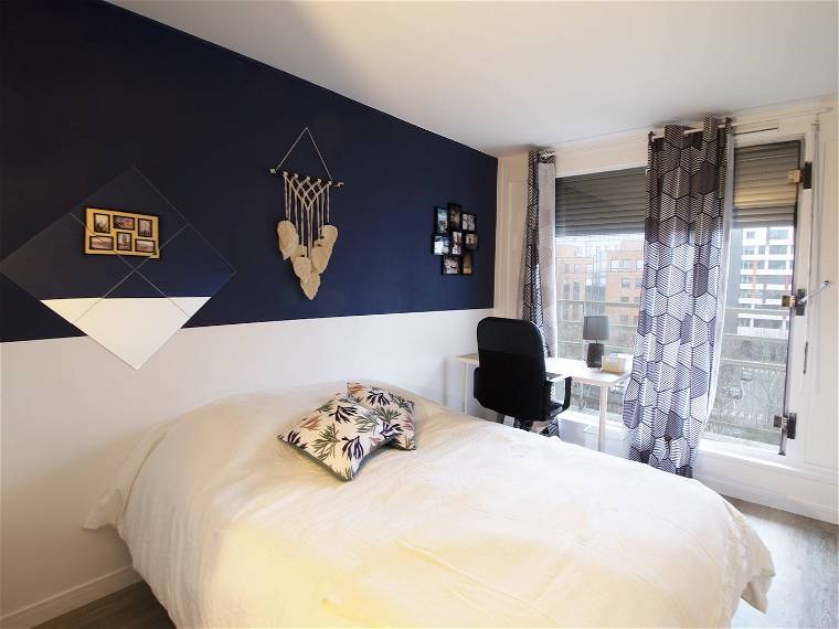 Chambre À Louer Nanterre 264740-1