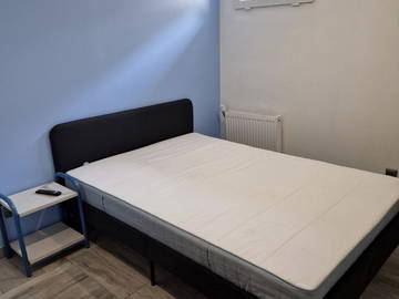 Chambre À Louer Saint-Fargeau-Ponthierry 406351