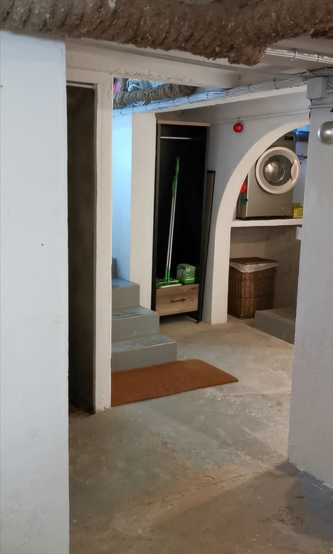 Hela Huset Poitiers 114385