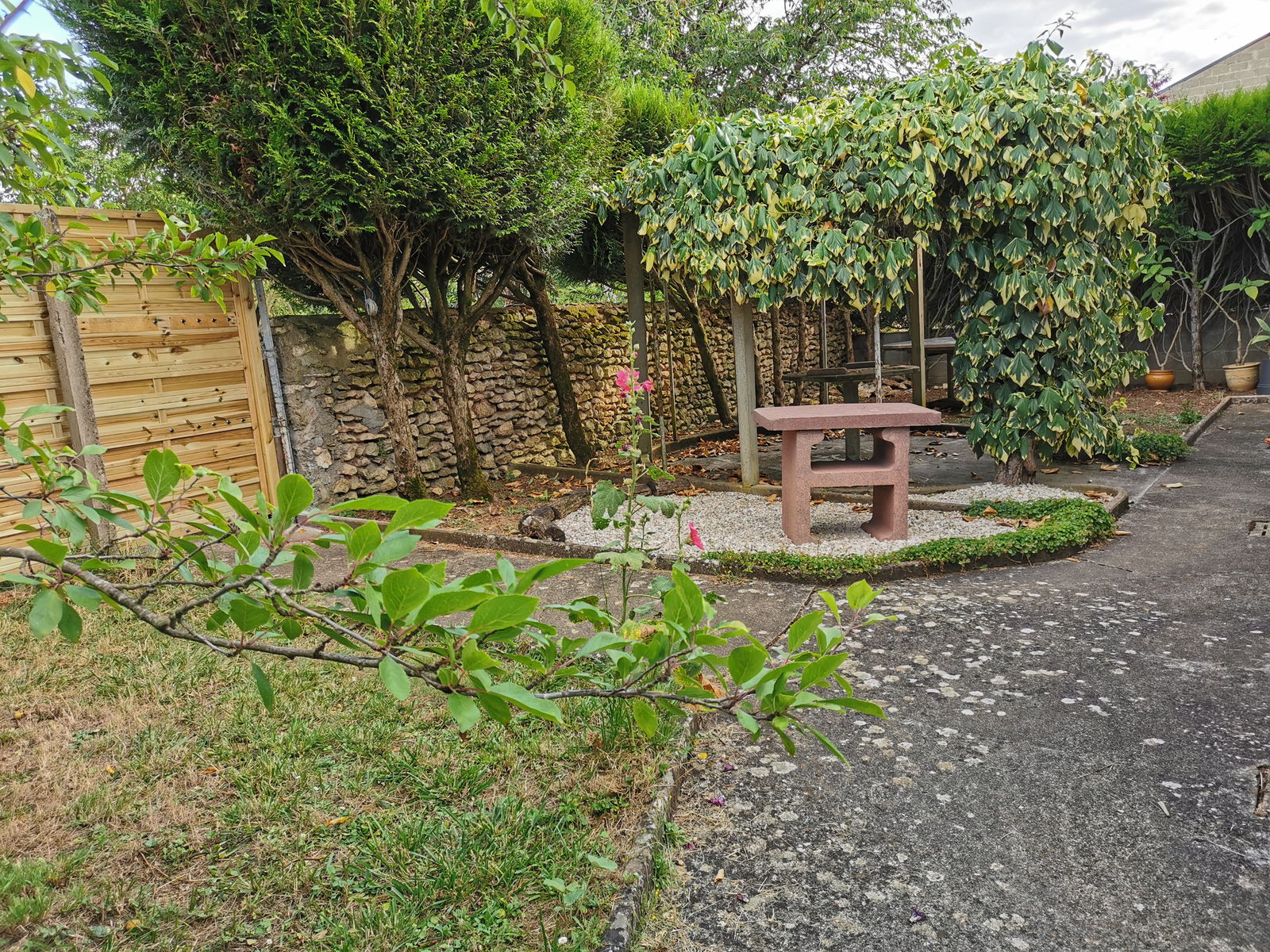 Entire Home Poitiers 114385